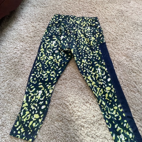 Fabletic Leggings - Picture 3 of 4